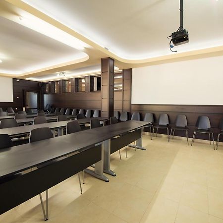 Family Hotel Hebar 巴塔克 外观 照片