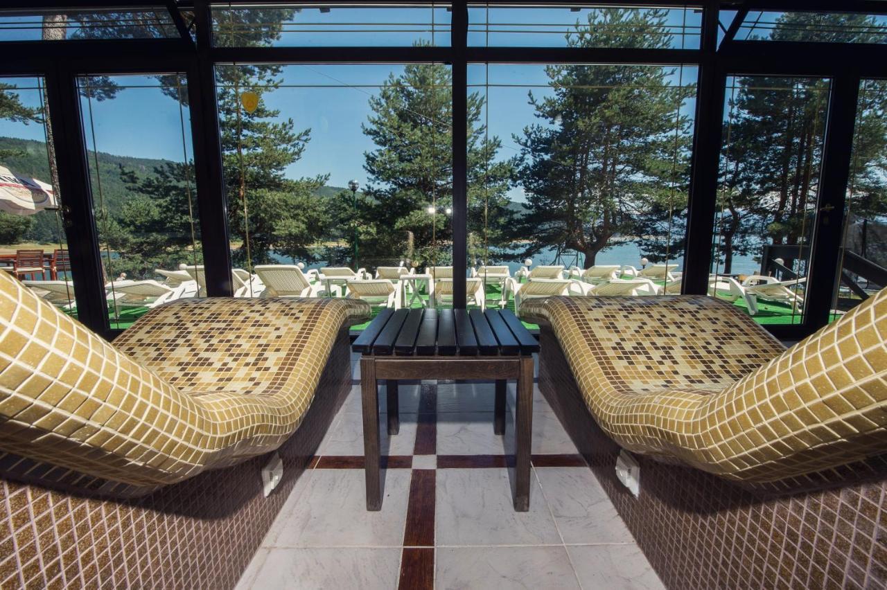 Family Hotel Hebar 巴塔克 外观 照片